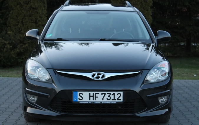 Hyundai I30 cena 19900 przebieg: 198000, rok produkcji 2011 z Świdwin małe 631